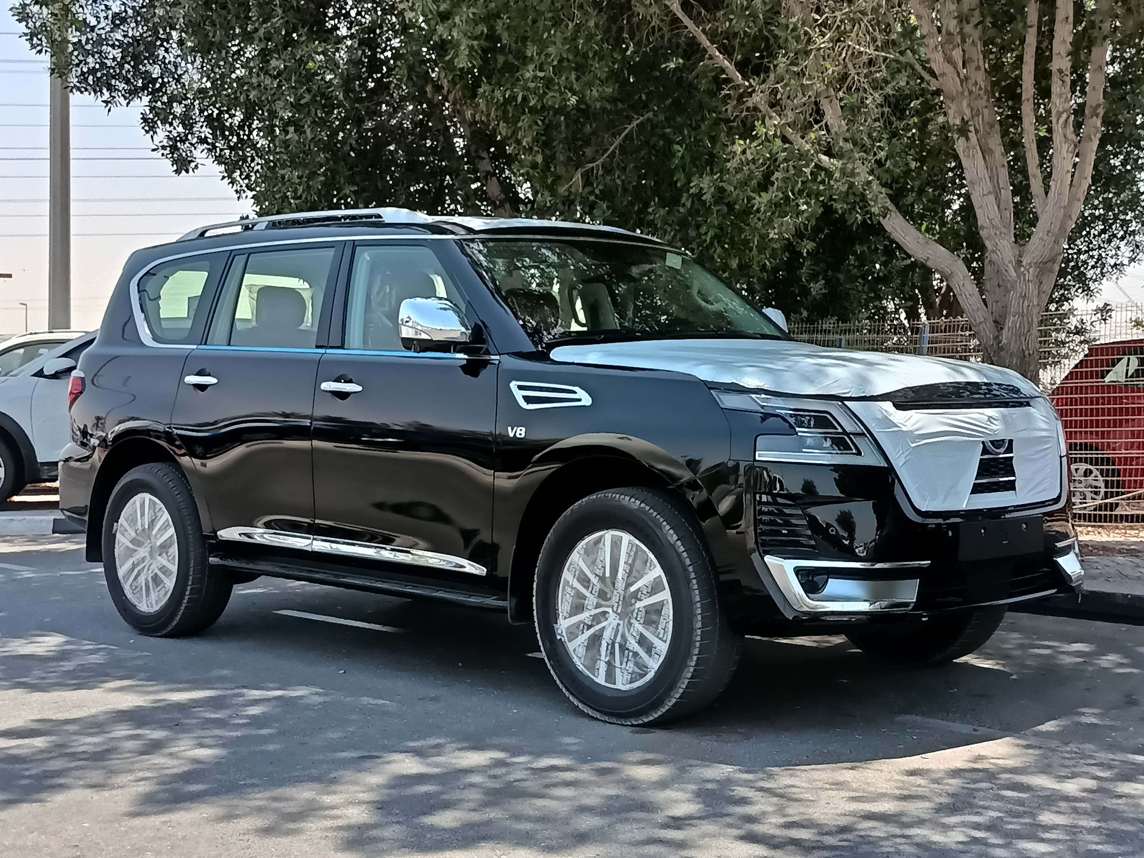 Nissan patrol dubai